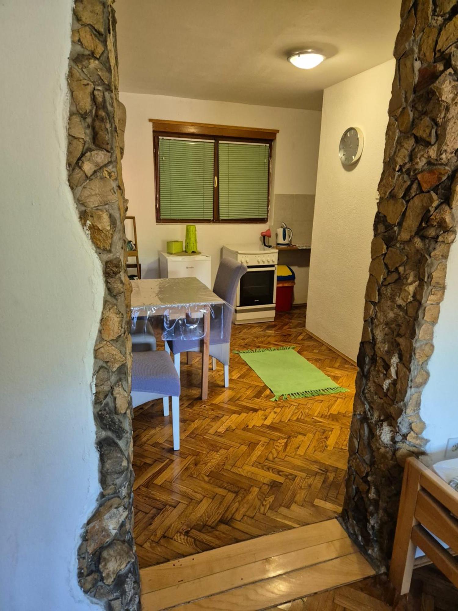 Hotel House Dado Jezerce Zimmer foto